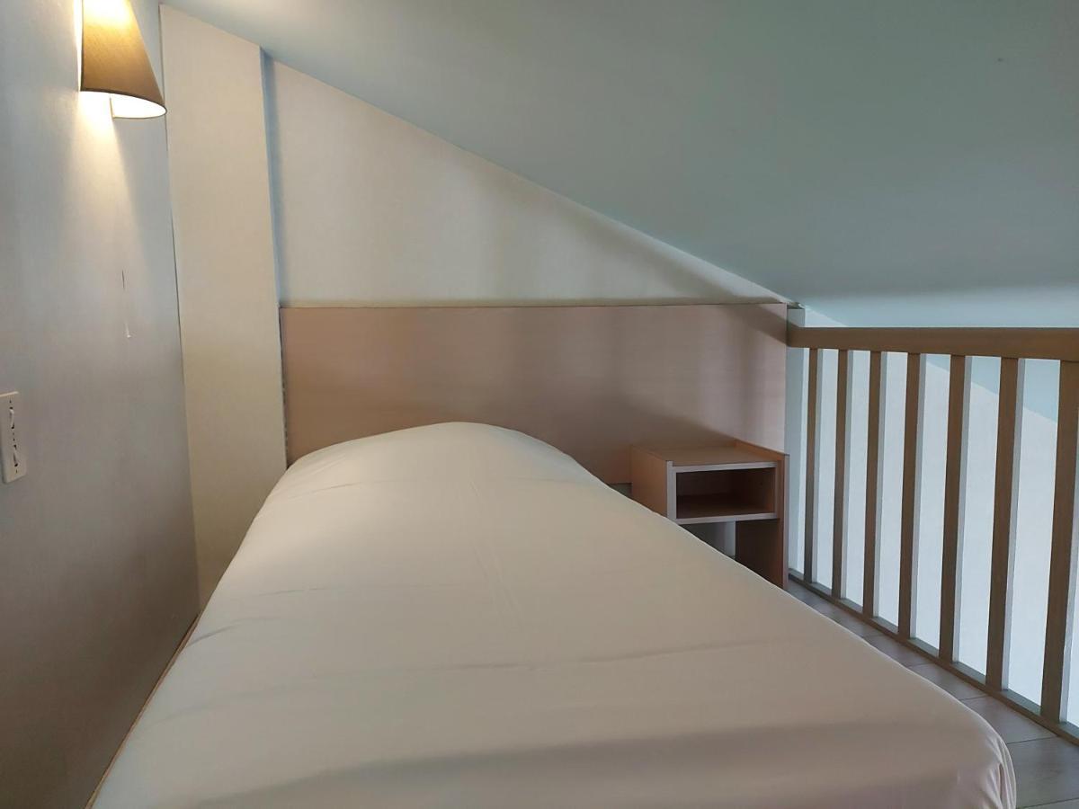 Logis Hôtel Vannes Nord Le Clos Des Hortensias Locqueltas Buitenkant foto